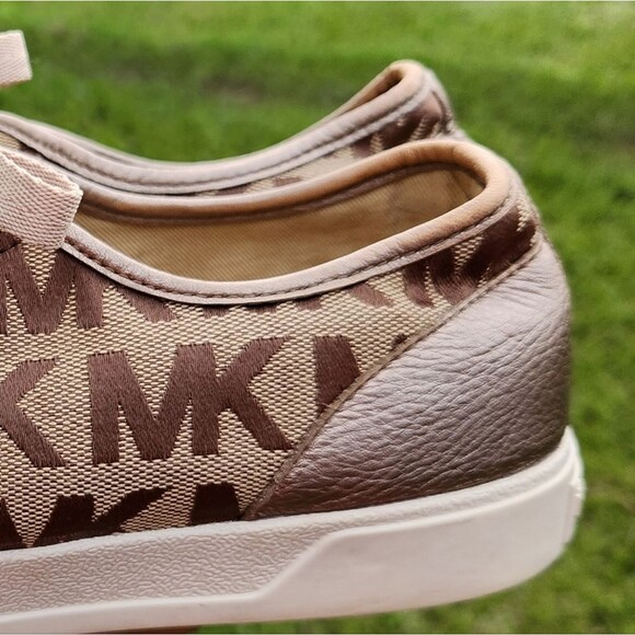 Michael Kors Women's City Signature Sneakers Tan Brown MK Print Lace Up Size 8.5 - Picture 9 of 12